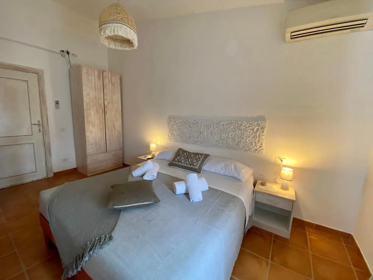 B&B La Pitraia Sant'Antonio di Gallura 0*,